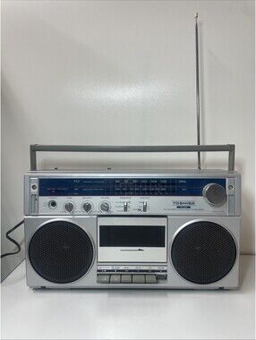 Vtg Toshiba RT-80S Boombox Cassette Tape Player AM/FM Radio Stereo Works ~ READ